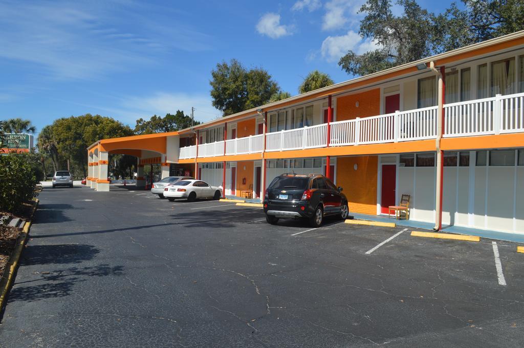 Tarpon Inn Tarpon Springs Ngoại thất bức ảnh