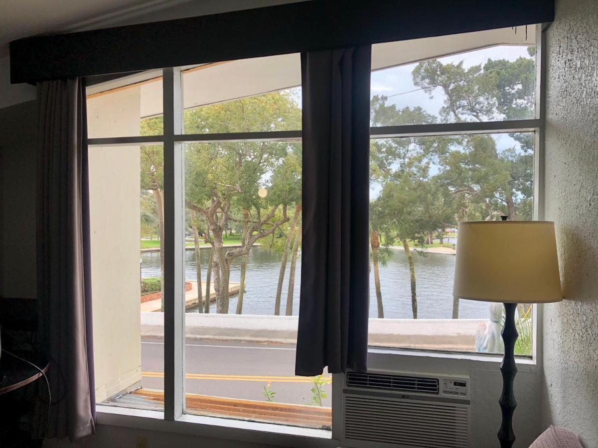 Tarpon Inn Tarpon Springs Ngoại thất bức ảnh